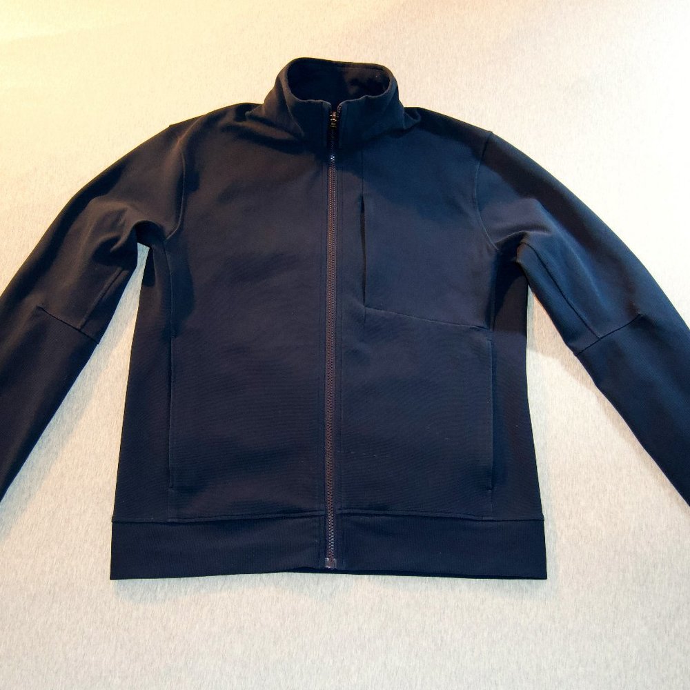 Lululemon Men's Sojourn Jacket - Navy Blue, M